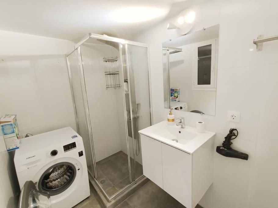 Athens Museum Modern Apr Apartment Екстериор снимка